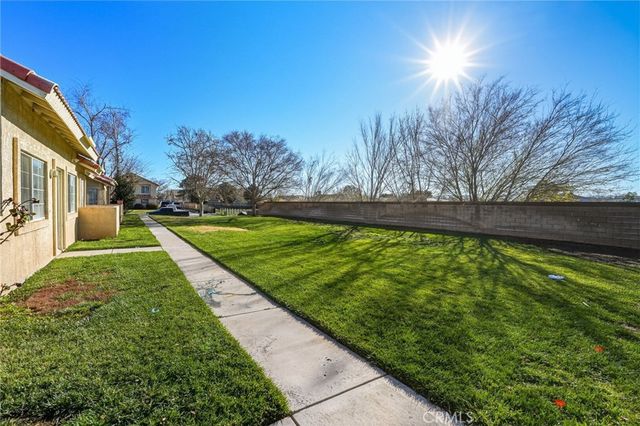 44511 16th Street E, Lancaster, CA 93535