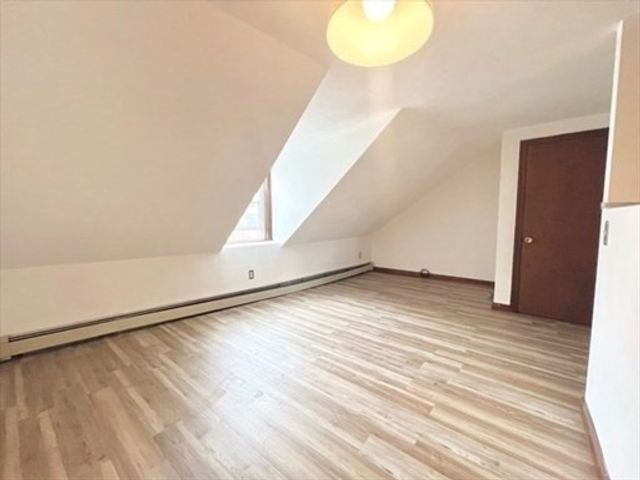 87 Main St 3, Boston, MA 02129