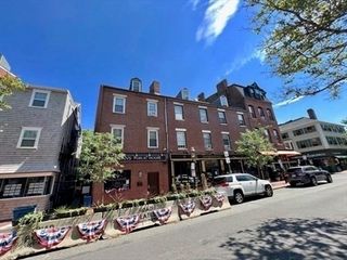 87 Main St 3, Boston, MA 02129