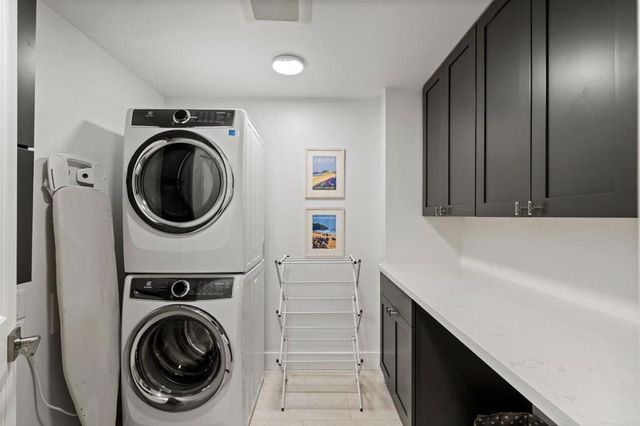 145 Central Avenue, Los Gatos, CA 95030