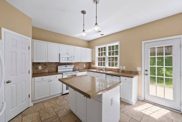 1664 W Wilson Blvd, Mount Juliet, TN 37122