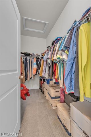 30232 Berghway Trail, Warren, MI 48092