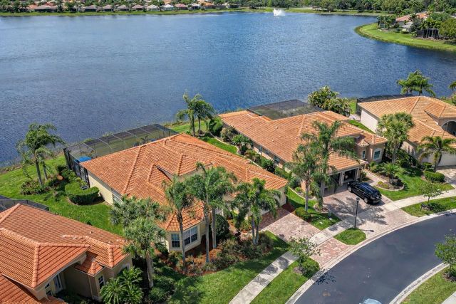 5056 RUBY FLATS DRIVE, Wimauma, FL 33598