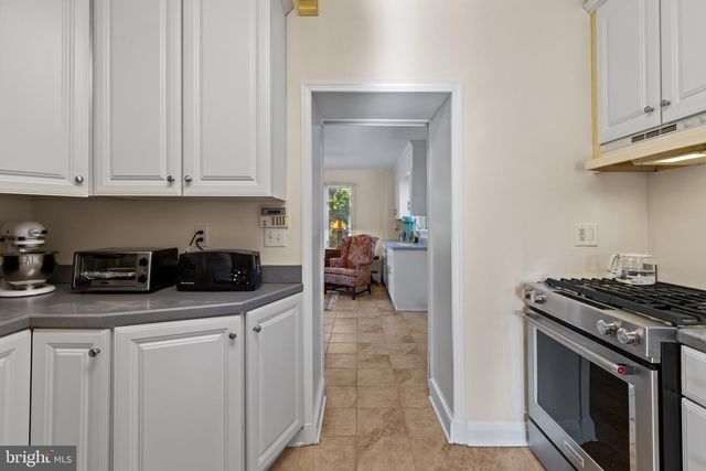 104 GITTINGS AVE, Baltimore, MD 21212