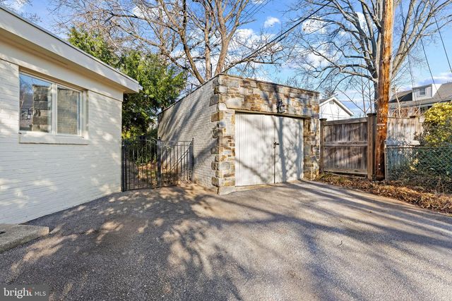 104 GITTINGS AVE, Baltimore, MD 21212