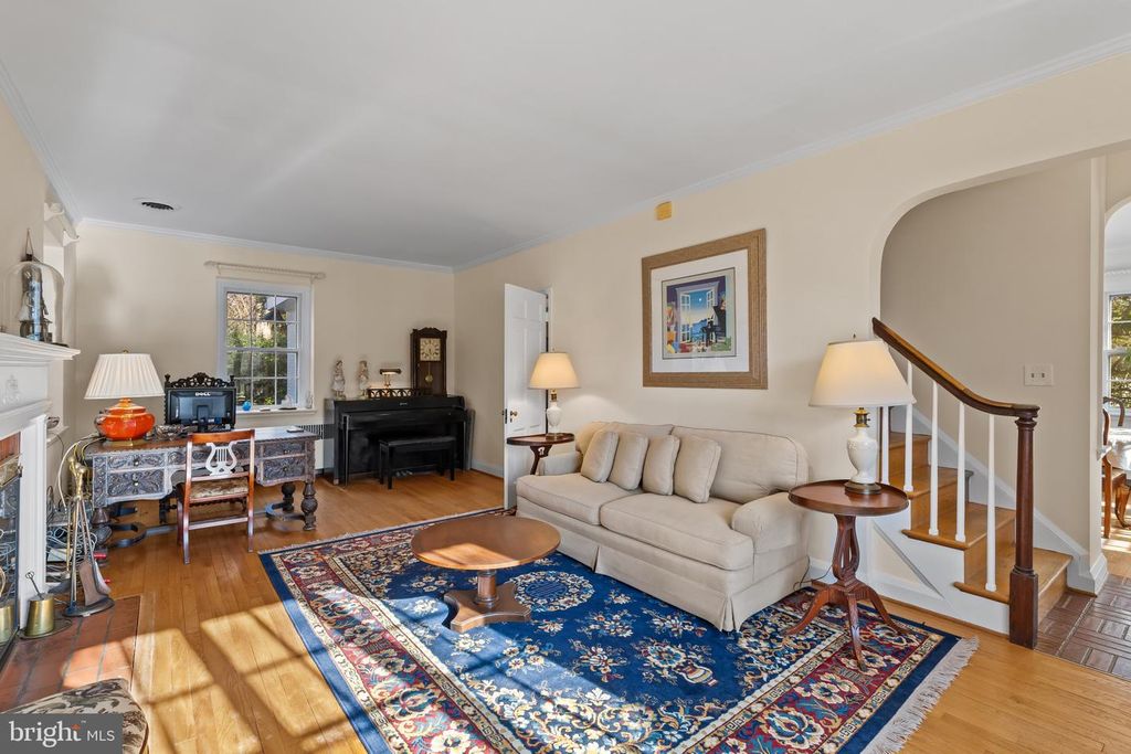 Image 13 of property listing at 104 GITTINGS AVE, Baltimore, MD 21212