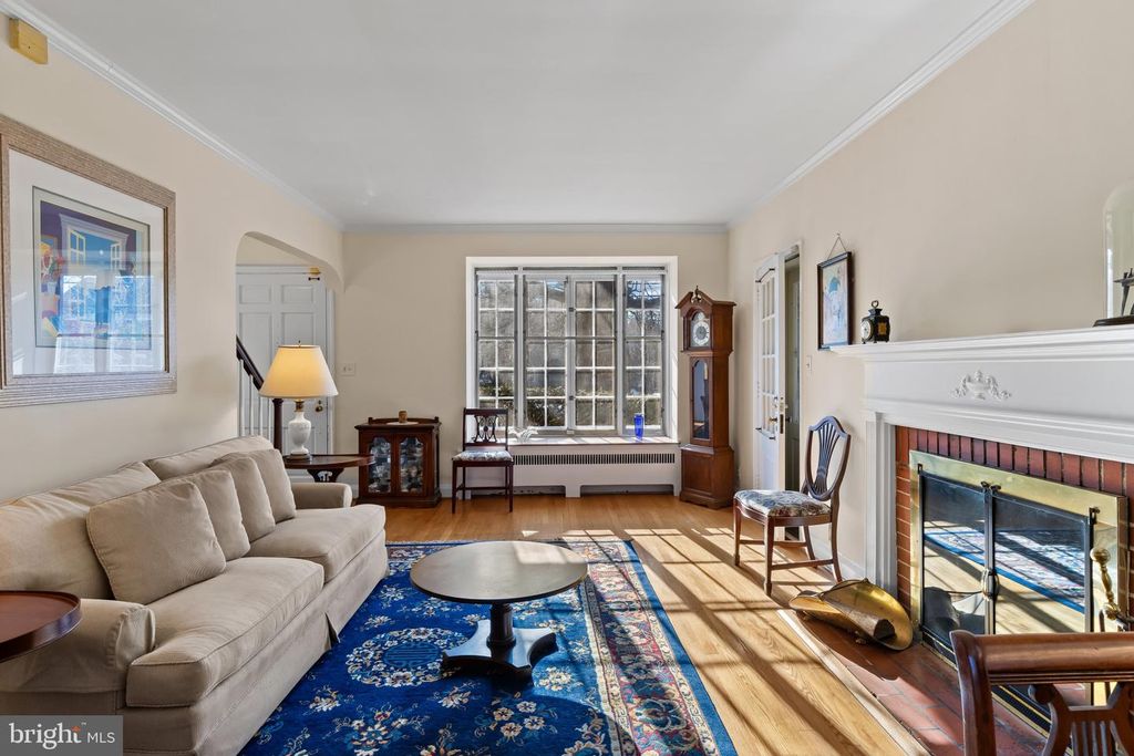 Image 14 of property listing at 104 GITTINGS AVE, Baltimore, MD 21212