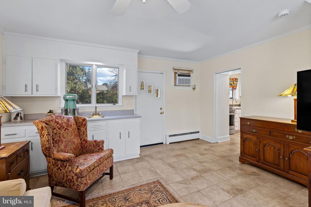 Image 27 of property listing at 104 GITTINGS AVE, Baltimore, MD 21212