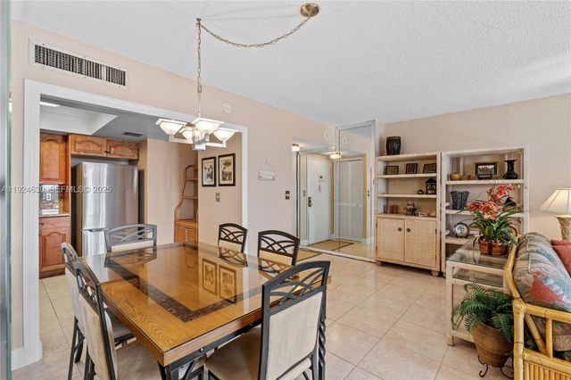 500 Three Islands Blvd 917, Hallandale Beach, FL 33009