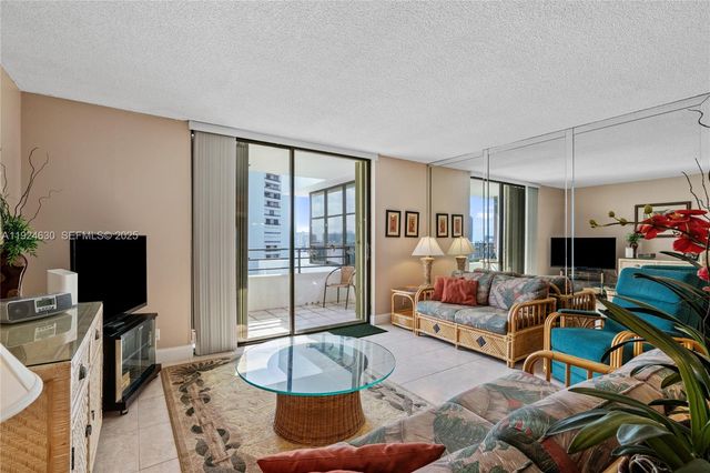 500 Three Islands Blvd 917, Hallandale Beach, FL 33009