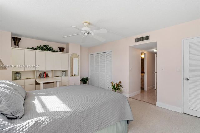 500 Three Islands Blvd 917, Hallandale Beach, FL 33009