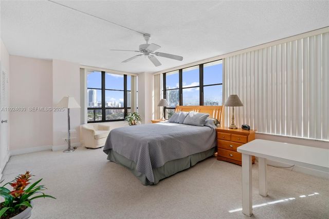 500 Three Islands Blvd 917, Hallandale Beach, FL 33009