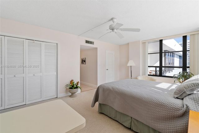 500 Three Islands Blvd 917, Hallandale Beach, FL 33009