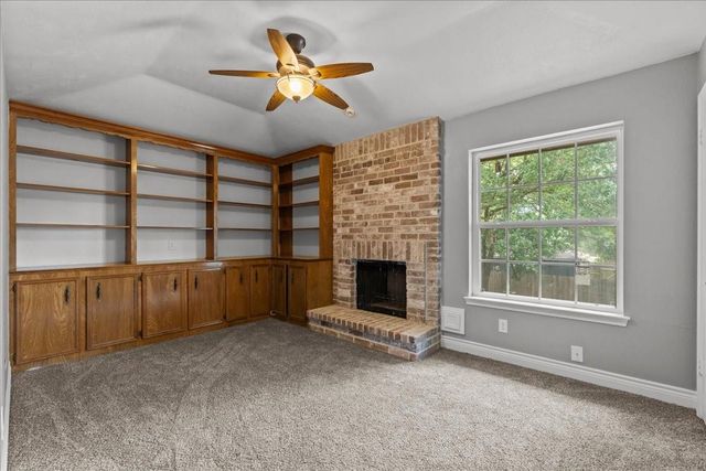 15814 Larkfield Drive, Houston, TX 77059