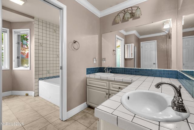 2835 Parkway Drive, Reno, NV 89502