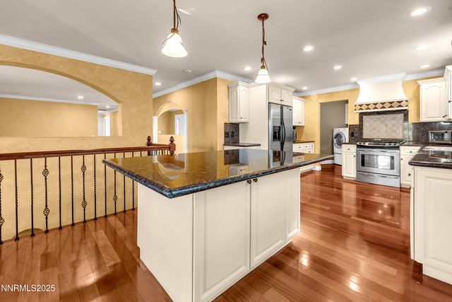 2835 Parkway Drive, Reno, NV 89502