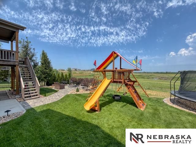 17614 Musket Street, Omaha, NE 68136