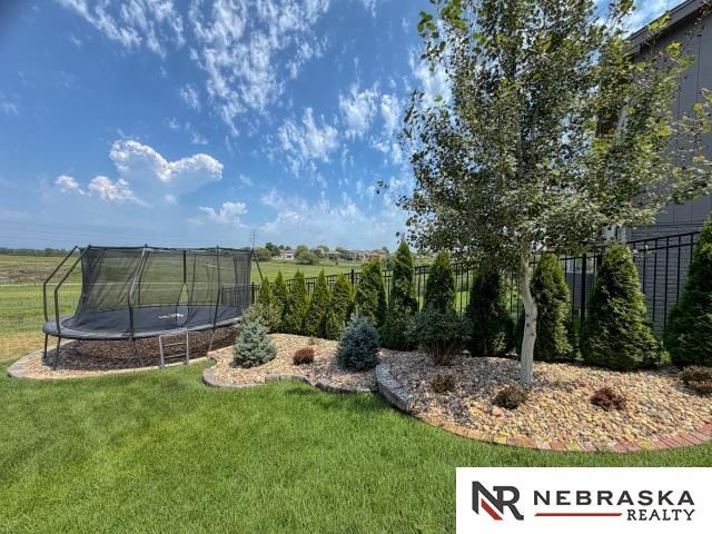 17614 Musket Street, Omaha, NE 68136