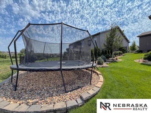 17614 Musket Street, Omaha, NE 68136