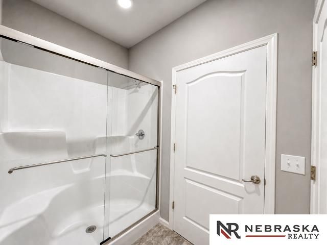 17614 Musket Street, Omaha, NE 68136