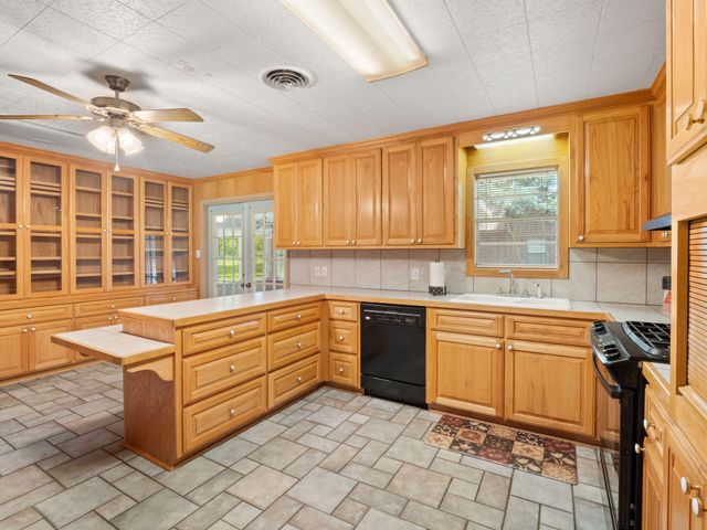 2125 US-190, Deridder, LA 70634