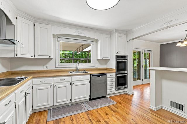 6850 S Downing Circle W, Centennial, CO 80122