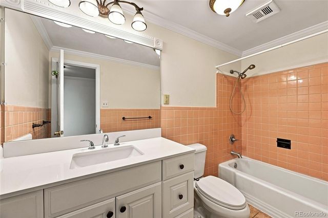 6850 S Downing Circle W, Centennial, CO 80122