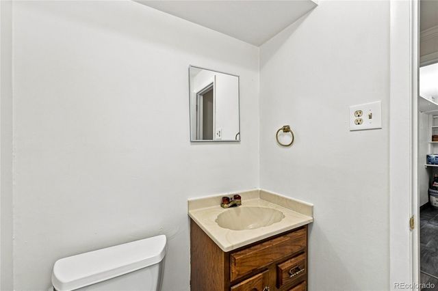 6850 S Downing Circle W, Centennial, CO 80122