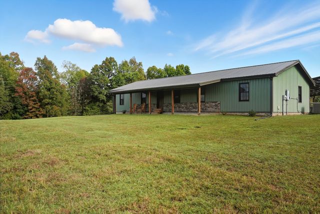 1275A Ennis Branch Rd, Mc Ewen, TN 37101