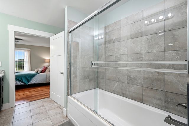 1275A Ennis Branch Rd, Mc Ewen, TN 37101