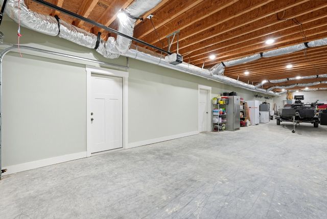 1275A Ennis Branch Rd, Mc Ewen, TN 37101