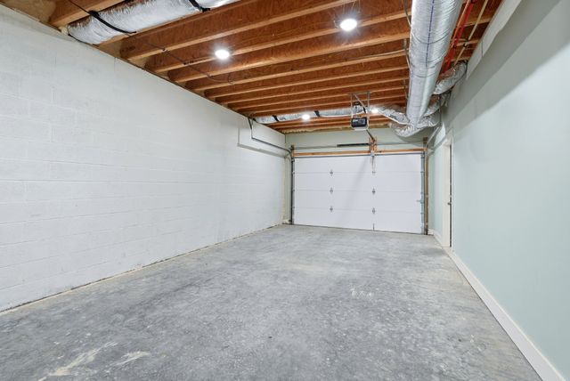 1275A Ennis Branch Rd, Mc Ewen, TN 37101