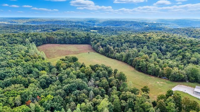 1275A Ennis Branch Rd, Mc Ewen, TN 37101