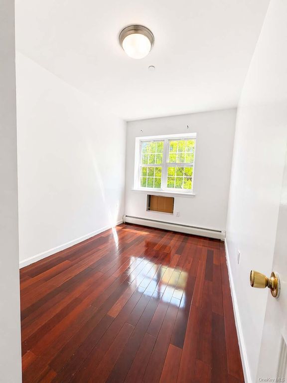 104-33 39th Avenue 2B, Corona, NY 11368 — photo 3