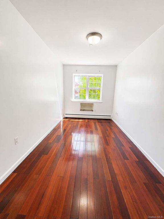 104-33 39th Avenue 2B, Corona, NY 11368 — photo 4