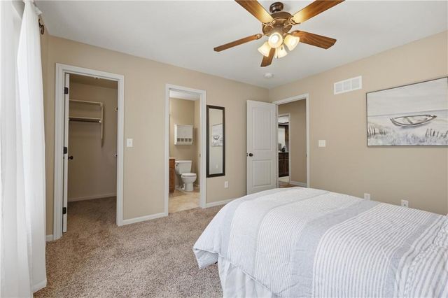 4229 S White Sands Court, Blue Springs, MO 64015