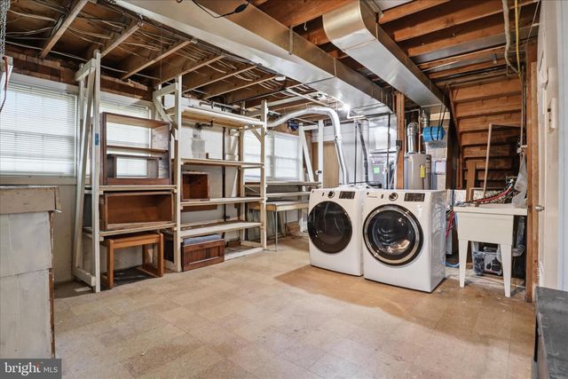 6911 PINE VALLEY DR, Glenn Dale, MD 20769