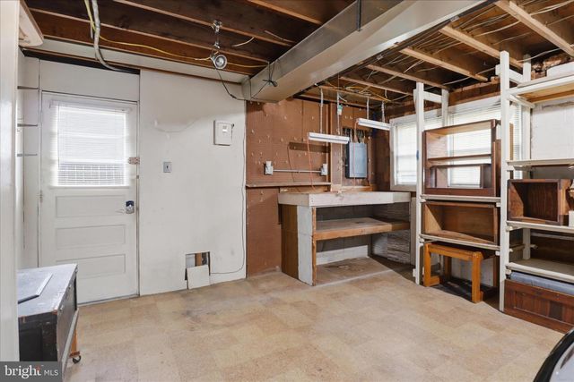 6911 PINE VALLEY DR, Glenn Dale, MD 20769