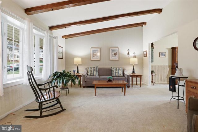 6911 PINE VALLEY DR, Glenn Dale, MD 20769