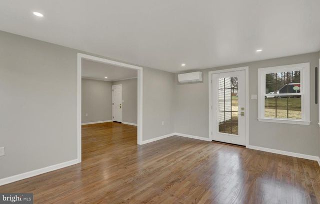 2 GOLFVIEW ROAD, Camp Hill, PA 17011