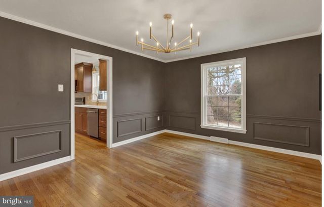 2 GOLFVIEW ROAD, Camp Hill, PA 17011