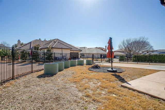 8201 Choctaw Lane, Mckinney, TX 75070
