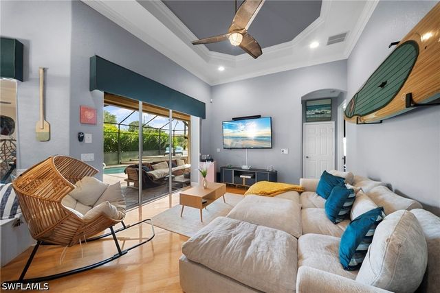 7933 Founders CIR, Naples, FL 34104