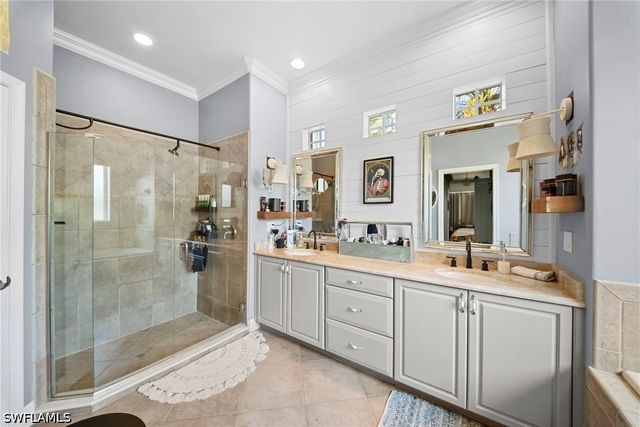 7933 Founders CIR, Naples, FL 34104