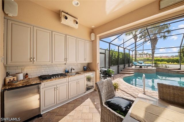7933 Founders CIR, Naples, FL 34104