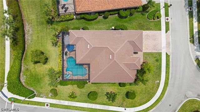 7933 Founders CIR, Naples, FL 34104