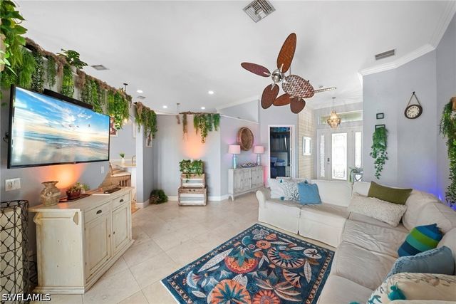 7933 Founders CIR, Naples, FL 34104