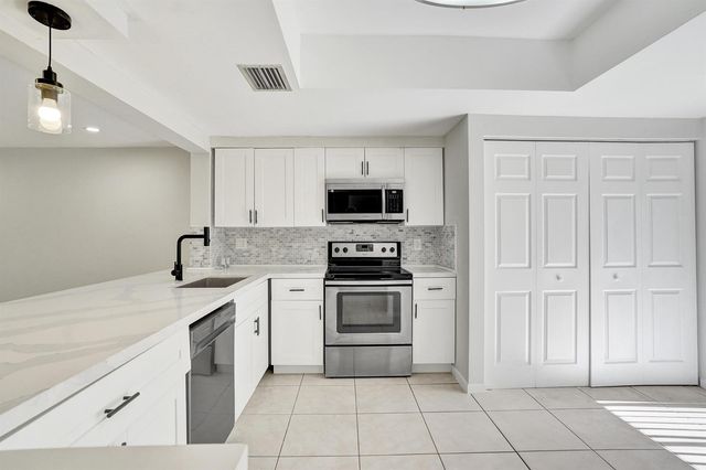 4732 NW 90th Avenue 4732, Sunrise, FL 33351