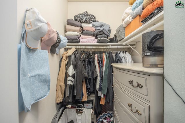 682 TANGLEWOOD DRIVE, Fairbanks, AK 99712