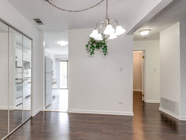 760 Weidner Road 107, Buffalo Grove, IL 60089